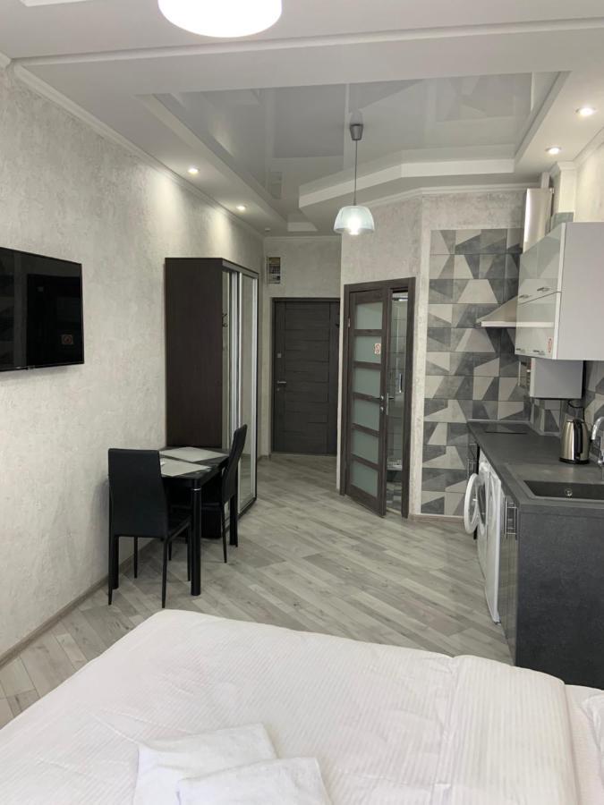 Миконос 1 Apartment Odesa Exterior photo